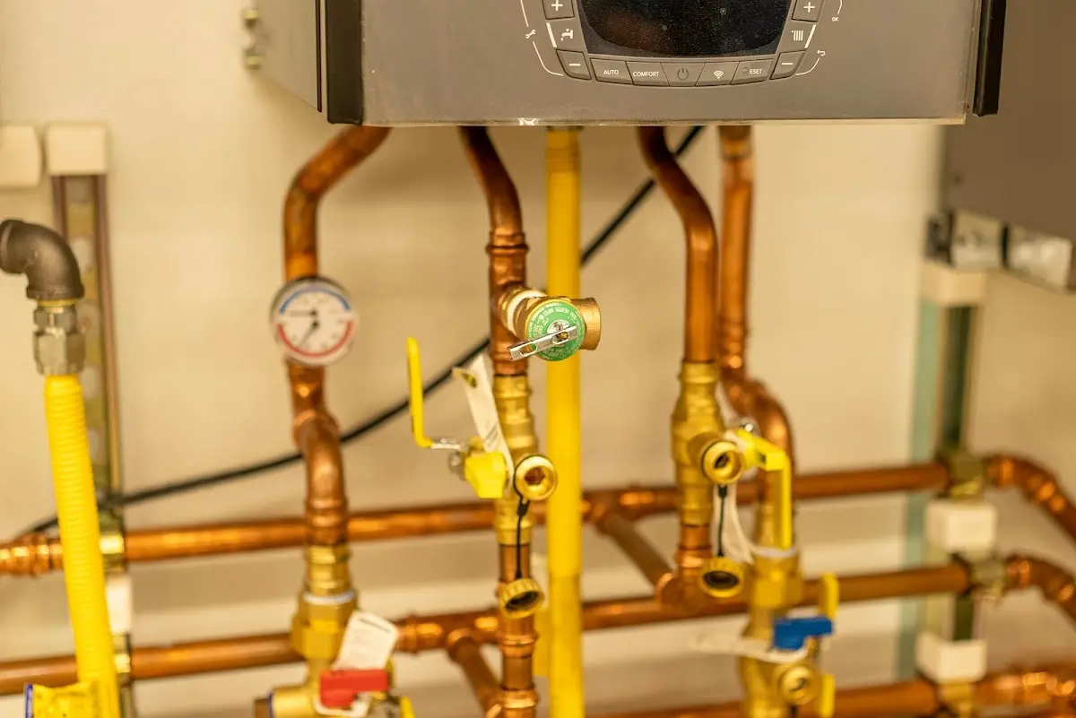 Licensed technician providing Slab Leak Repair for a homeowner in North Browning